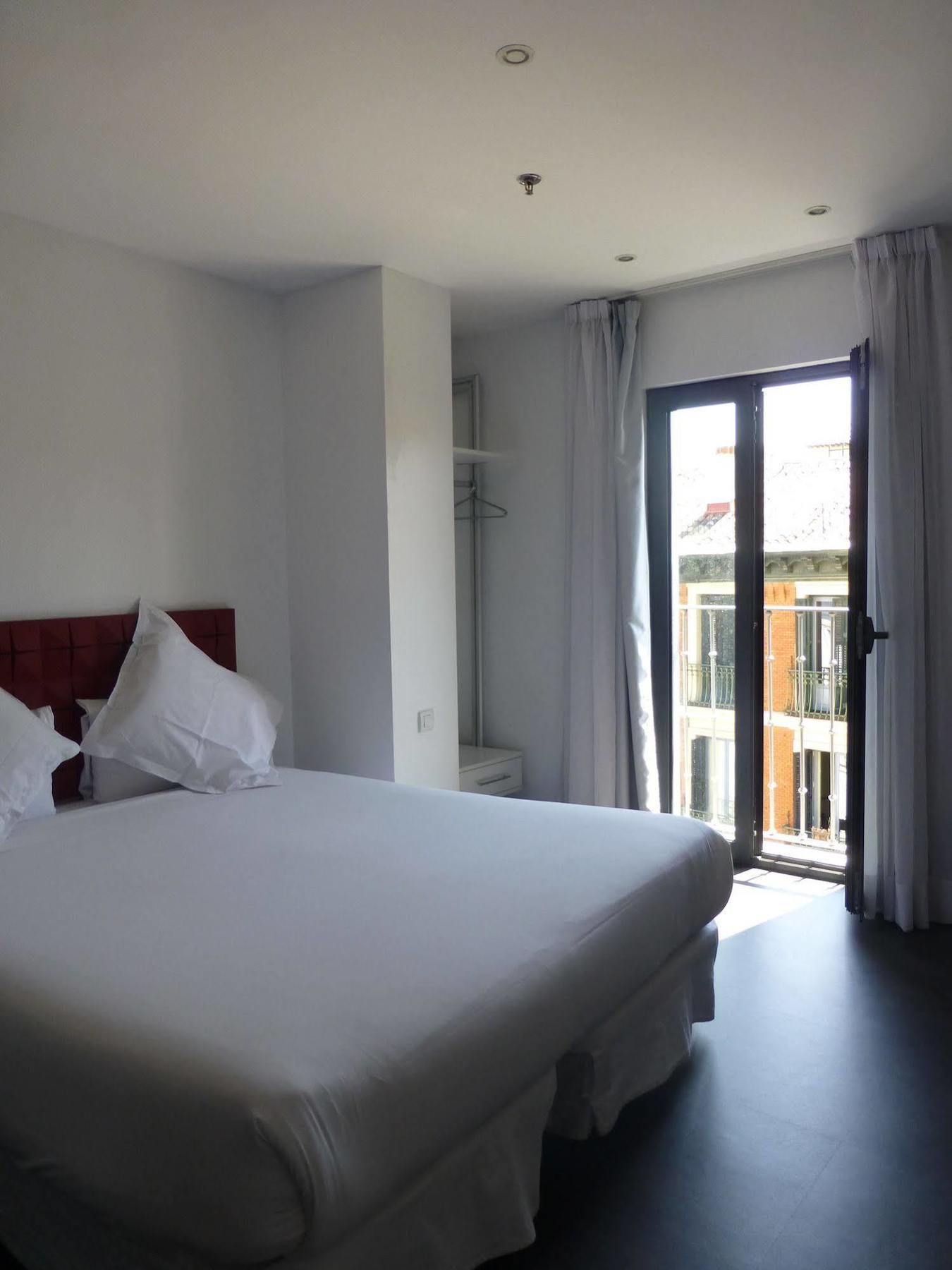 Mayerling Hotel Madrid Exterior foto